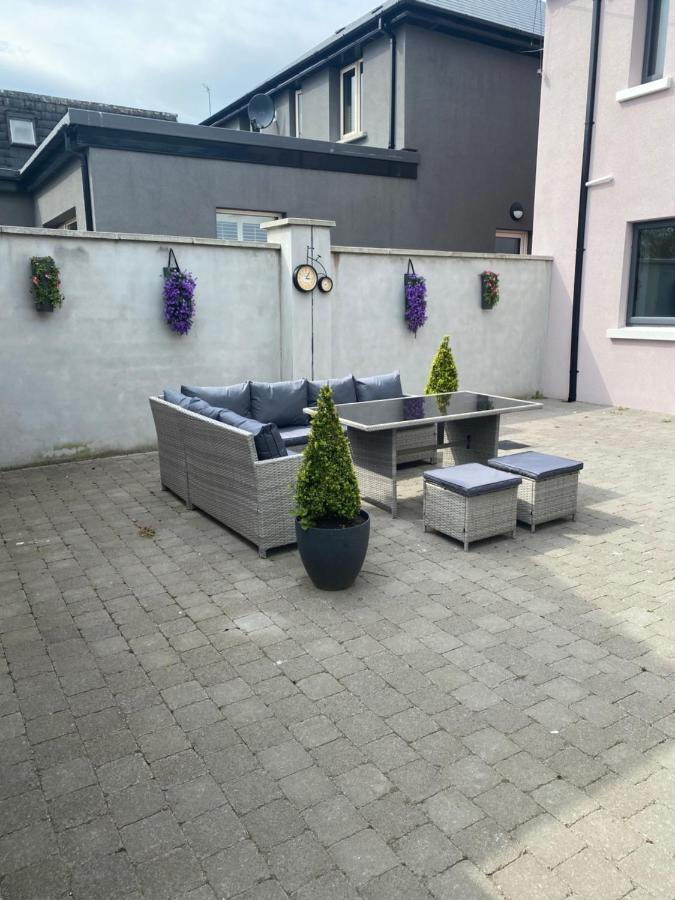 Gleanntan House - Beautiful Family Town House Villa Cill Airne Exteriör bild